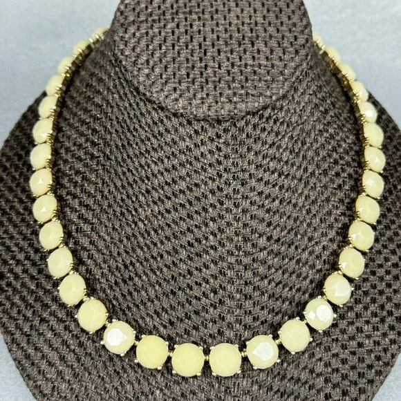 Banana Republic Beaded Statement Necklace Pale Honey Faceted Prong Set Gold Tone - Picture 6 of 8